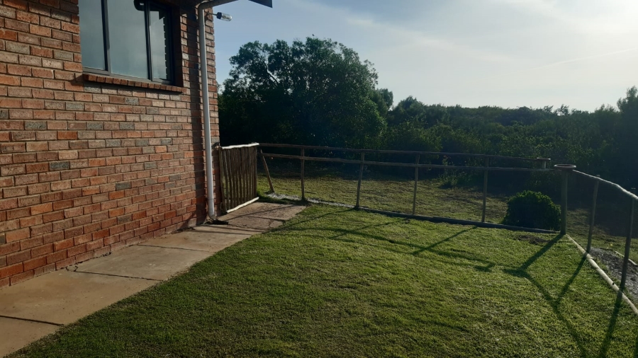 To Let 2 Bedroom Property for Rent in Gouritsmond Western Cape